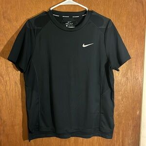 Black womens Nike T-shirt size Large